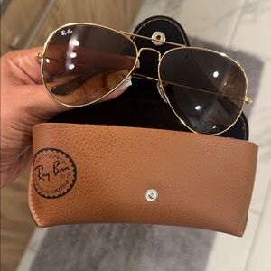 Ray-Ban Gold Frame Aviator Sunglasses